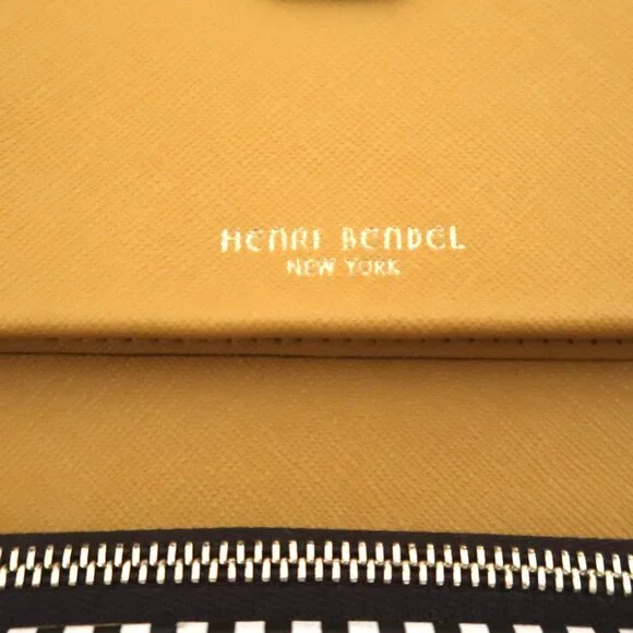 HENRI BENDEL Textured yellow leather clutch wallet - Picture 5 of 8